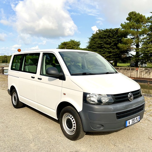 209 T85211 VW T5 Transporter minibus