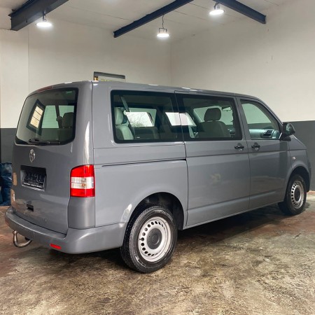 175 VW Transporter T5 2012 gris